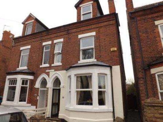 4 Bedroom Semi-Detac...
